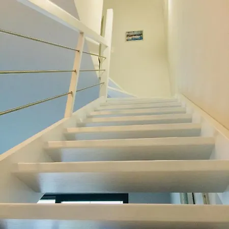 Semesterbostad Dom Z Basenem Haus Mit Schwimmbad Pobierowo