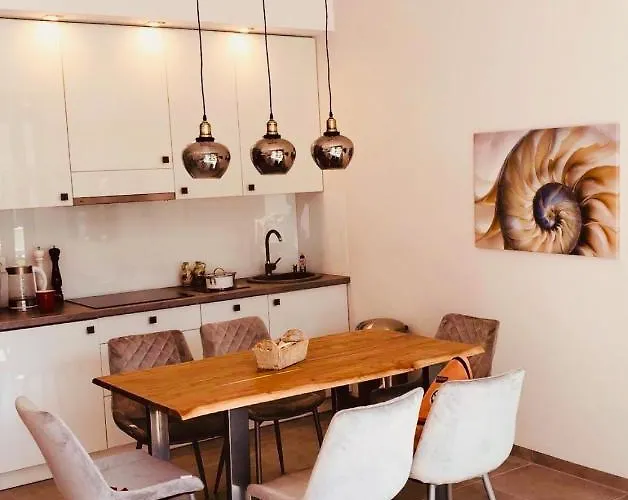 Vakantiehuis Haus Mit Schwimmbad