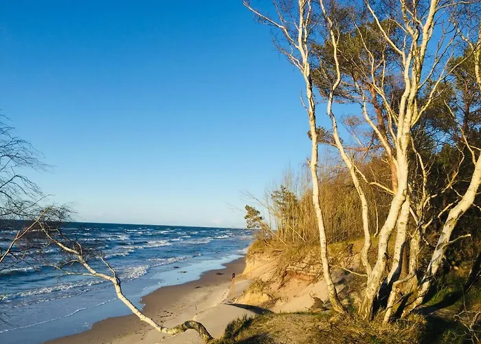 Haus Mit Schwimmbad Pobierowo